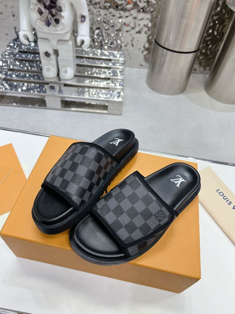 Louis Vuitton Slippers